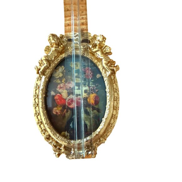 Bright Gold Tone Cherub Ornate 5"x7" Oval Frame W - Picture 2 of 6